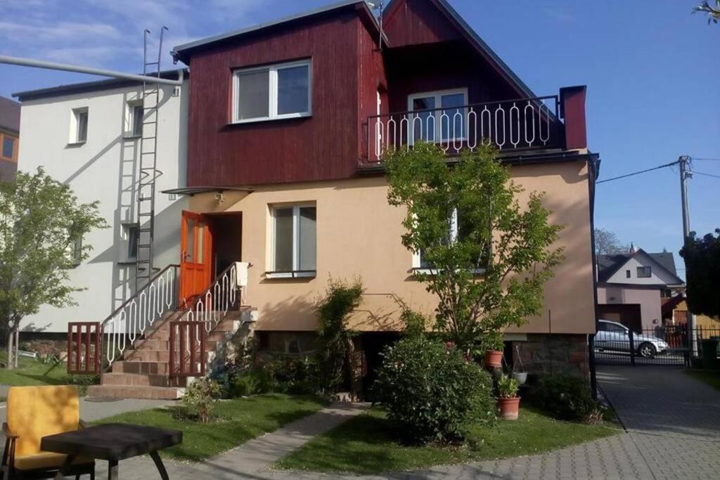 Apartman Se Zahradou Krnov Exterior foto