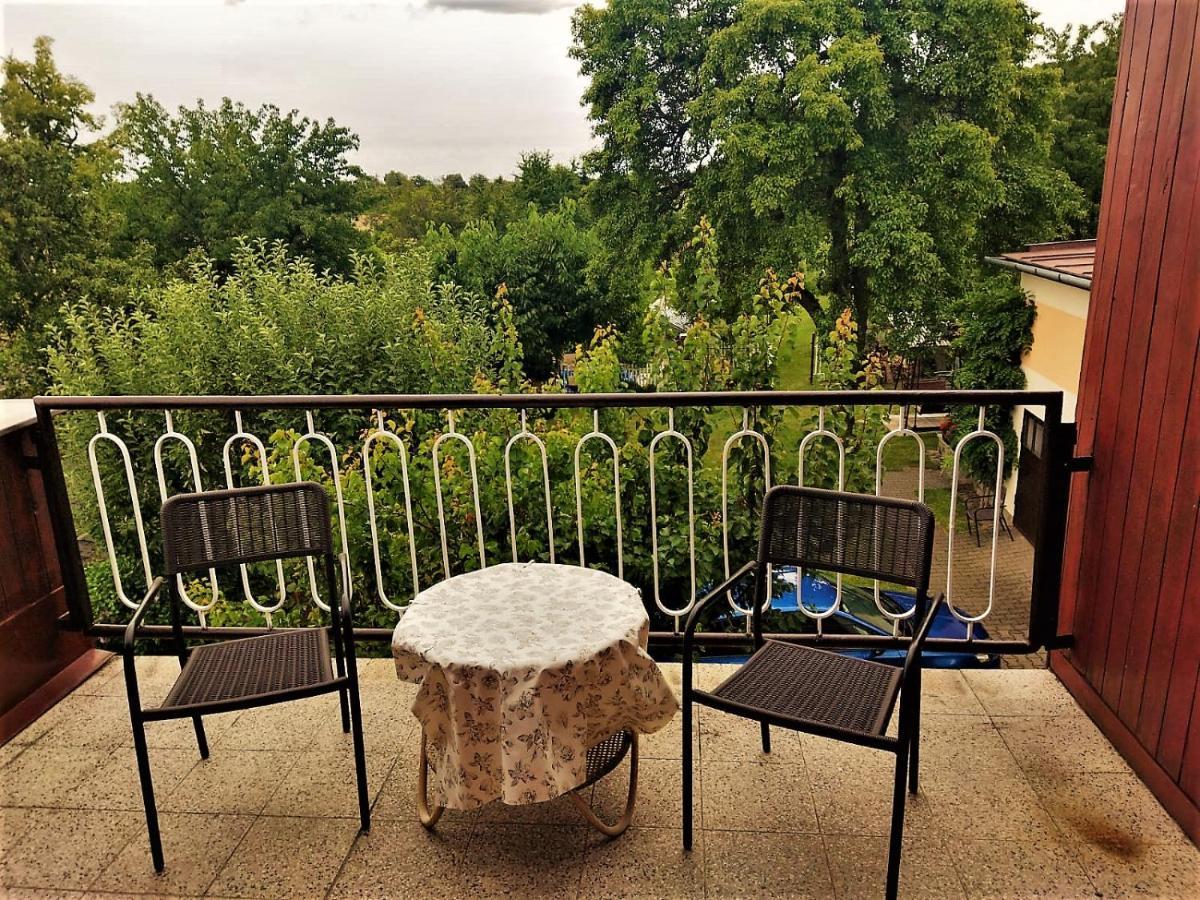 Apartman Se Zahradou Krnov Exterior foto